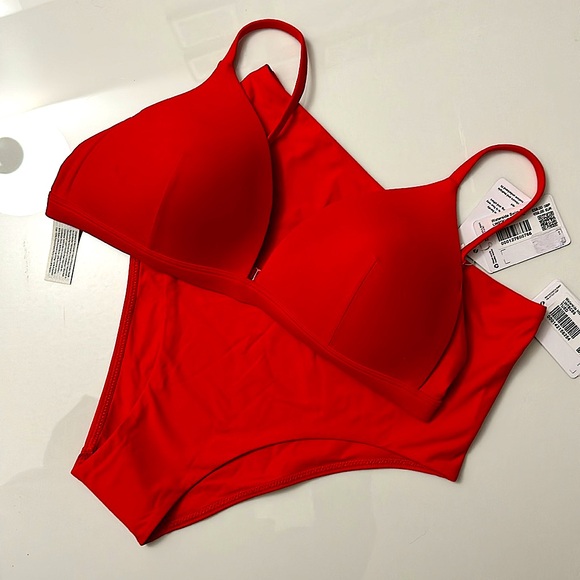 NWT Waterside Swim Top C (8) & High-Waist Skimpy-Fit Swim Bottom (6) - Picture 7 of 8